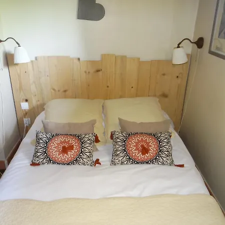 Bed & Breakfast Aux Berges Du Pont Du Gard Vers Pont du Gard