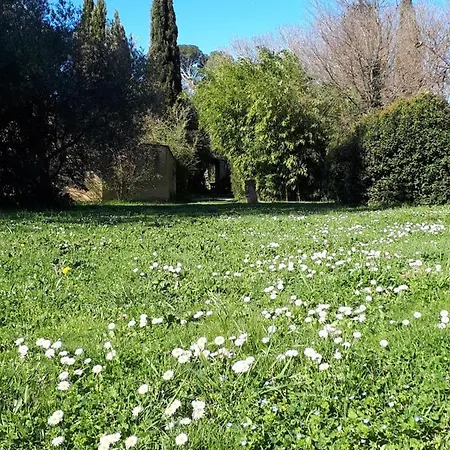 Aux Berges Du Pont Du Gard Bed & Breakfast Vers Pont du Gard